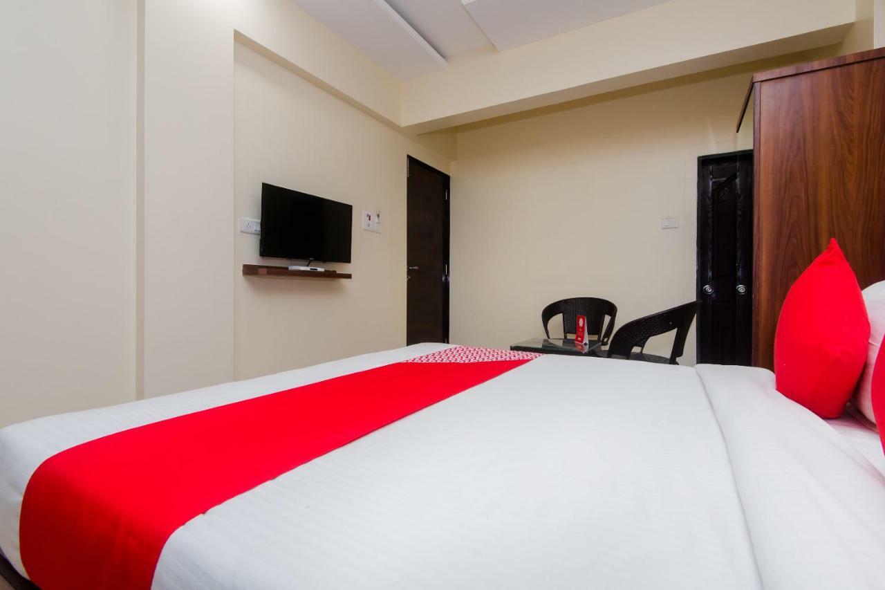 Hotel Park Inn Васаи Екстериор снимка
